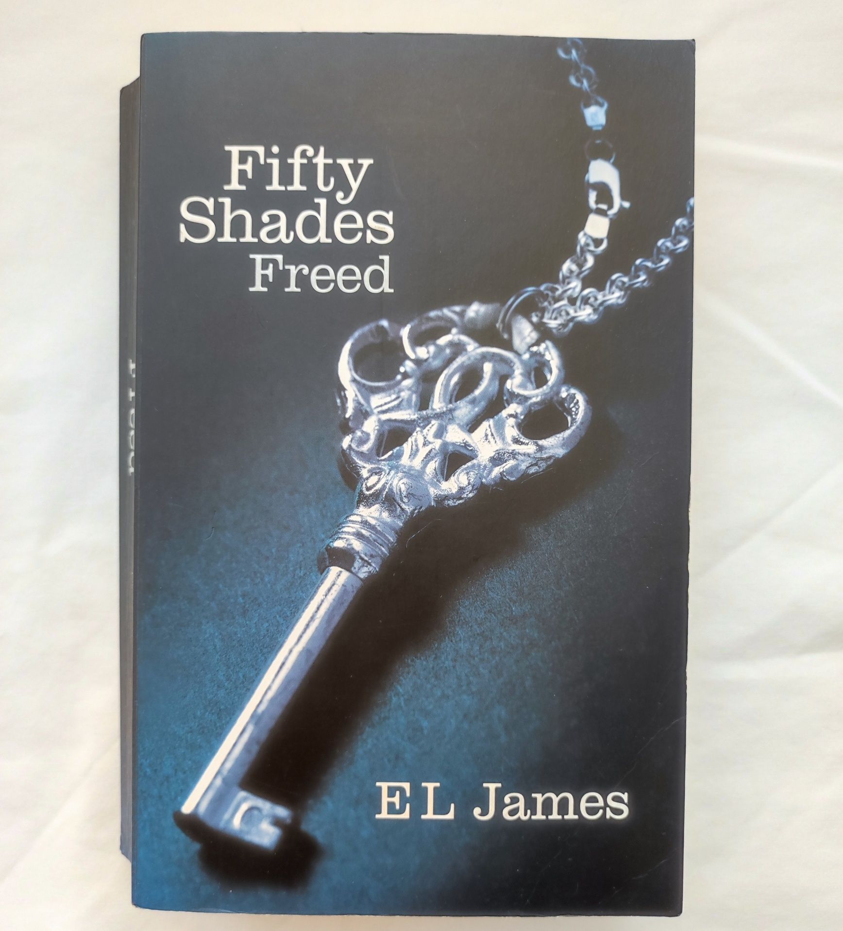 Fifty Shades Freed ( autografado)