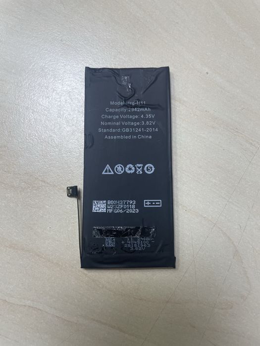 Батарея iphone 11