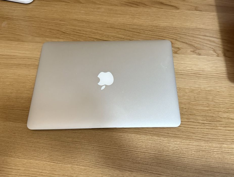 MacBook Air (A1466, 2017) 13cali
