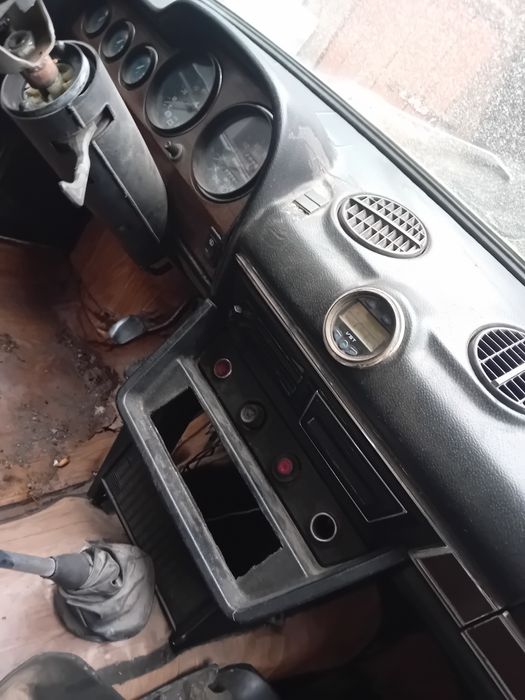 Кузовні деталі та інше ваз класіка поболтах