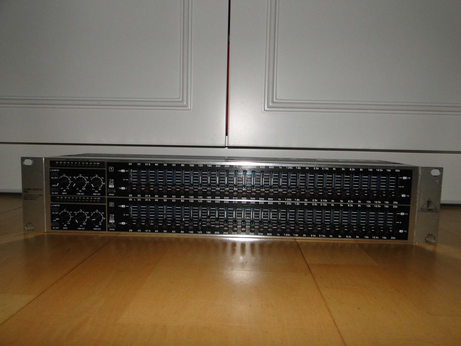 Equalizer Podwójny Korektor BEHRINGER ULTRA-GRAPH PRO GEQ3102.Okazja