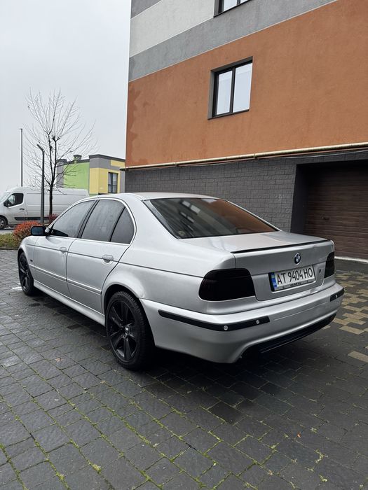 Продам E39 2003року 2.5 дизель