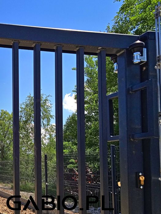 Brama przesuwna z profili pionowych - wys. 1,5/5m plus inne wys i dług