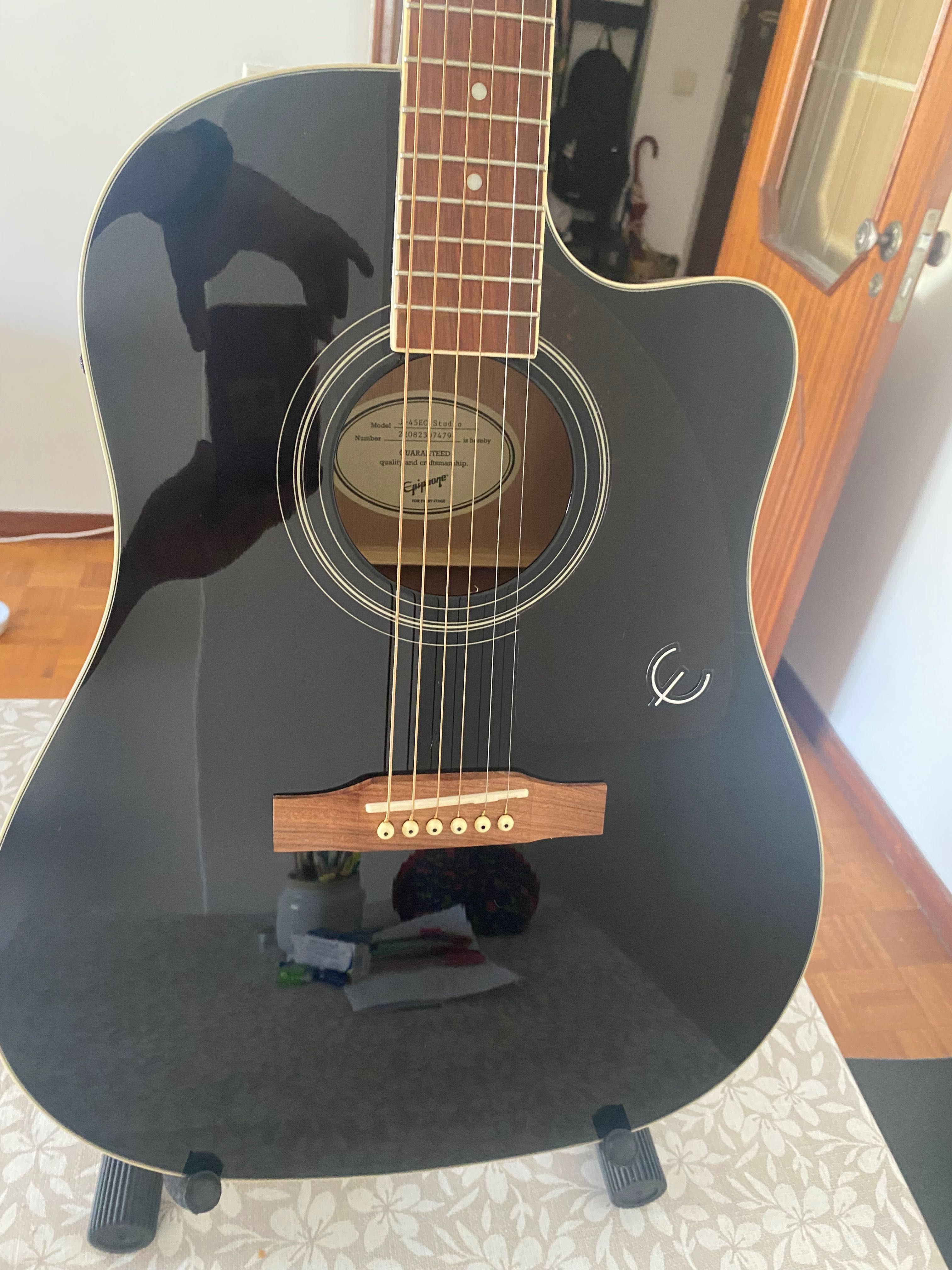 Guitarra acústica Epiphone