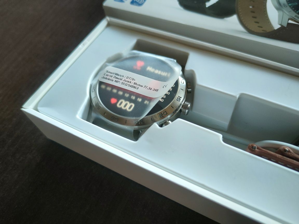 Zegarek smartwatch DT70+