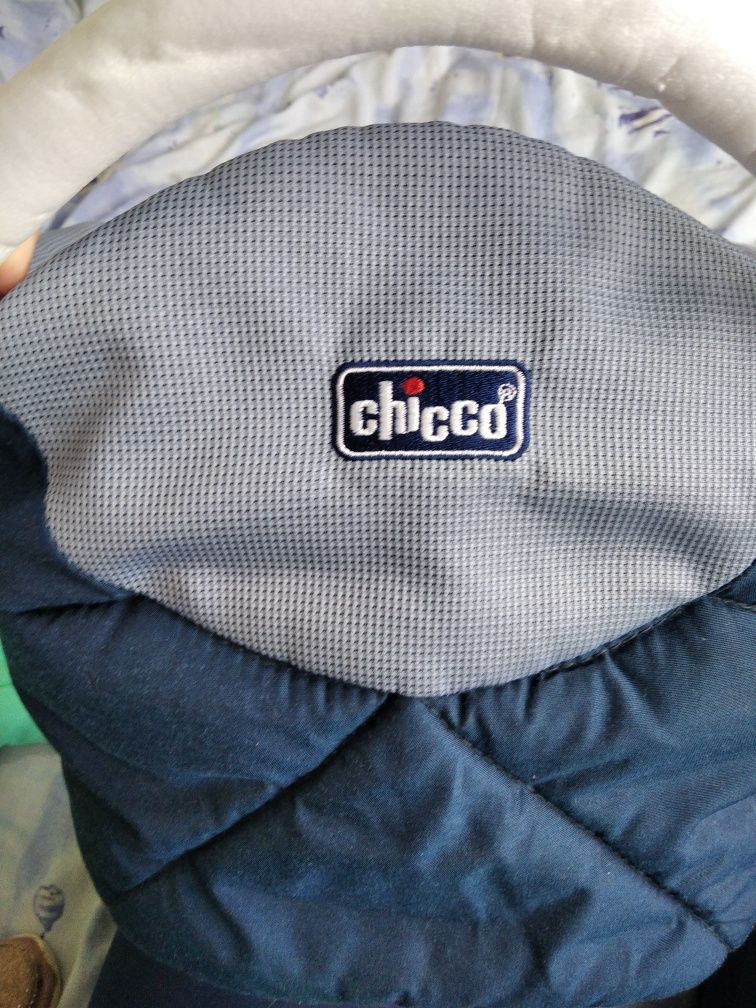 Портативне крісло для годування Chicco