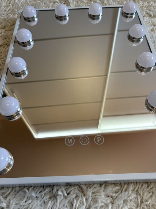 Lustro stojące led