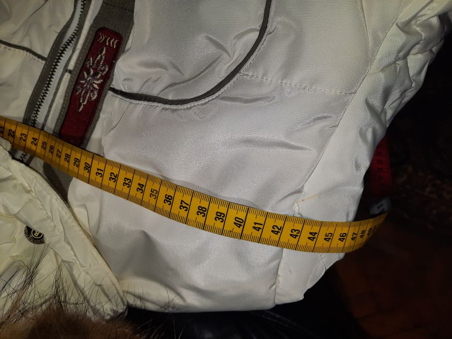 Зимняя женская куртка Bogner