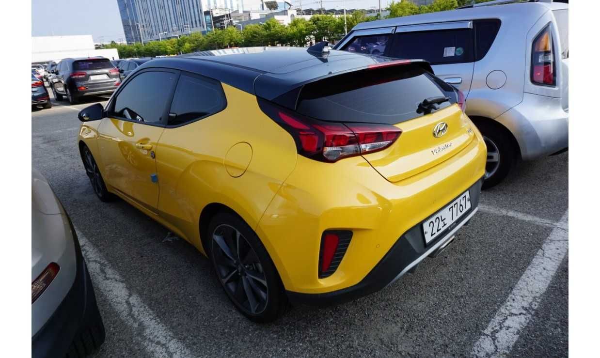 2019 року HYUNDAI VELOSTER машина із Кореї на топовій комплектації