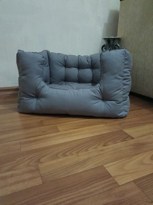 Виготовляємо лежанки для собак та котів.