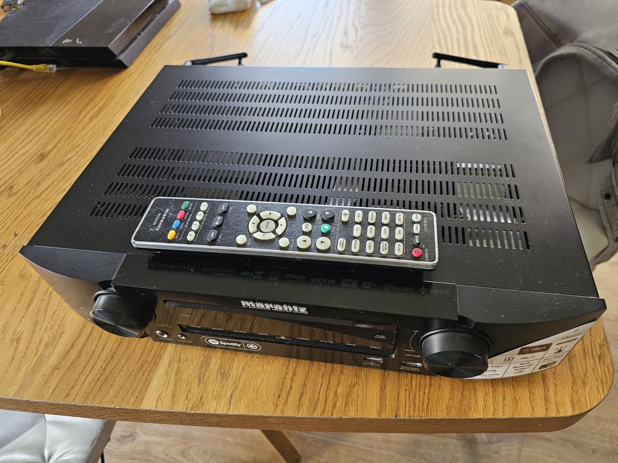 Marantz NR1608 (NR-1608) Amplituner kina domowego 7.2 z Dolby Atmos, D