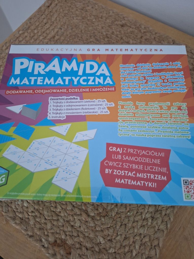 Nowa Piramida matematyczna gra zafoliowana nauka  rodzina liczmany