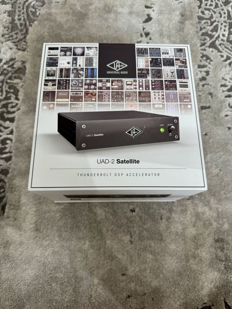 Universal Audio Apollo Twin X + Universal Audio Satellite Octo