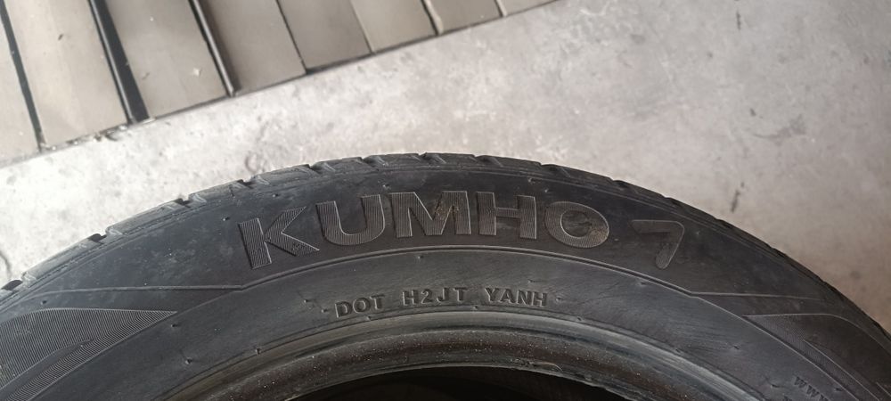 235 / 55 / R19 Всесизонна