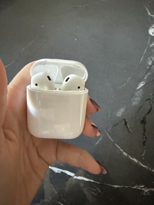 Airpods 2