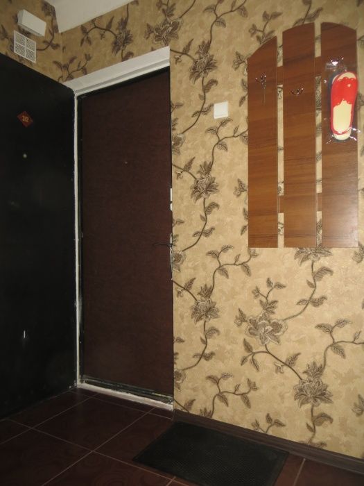 ст. метро “Героев Днепра” 1-мин. ходьбы. пр.Оболонский-43.-3-555.biz.ua