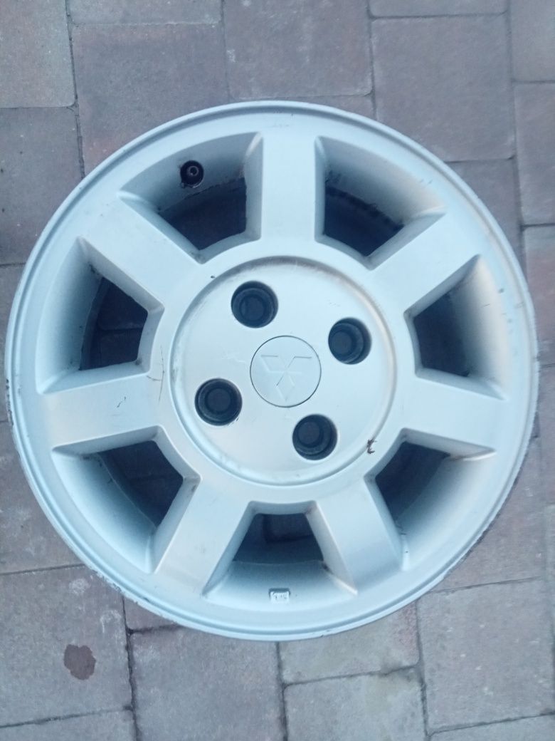 Sprzedam komplet felg 15" aluminiowych
