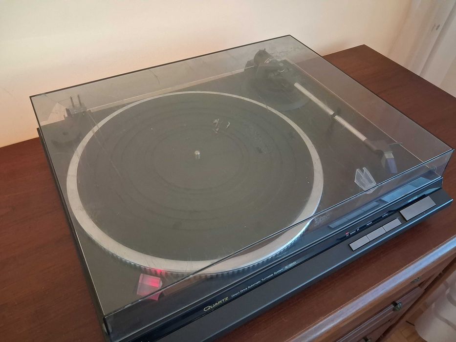Gramofon Technics SL-QD33 Made in Japan