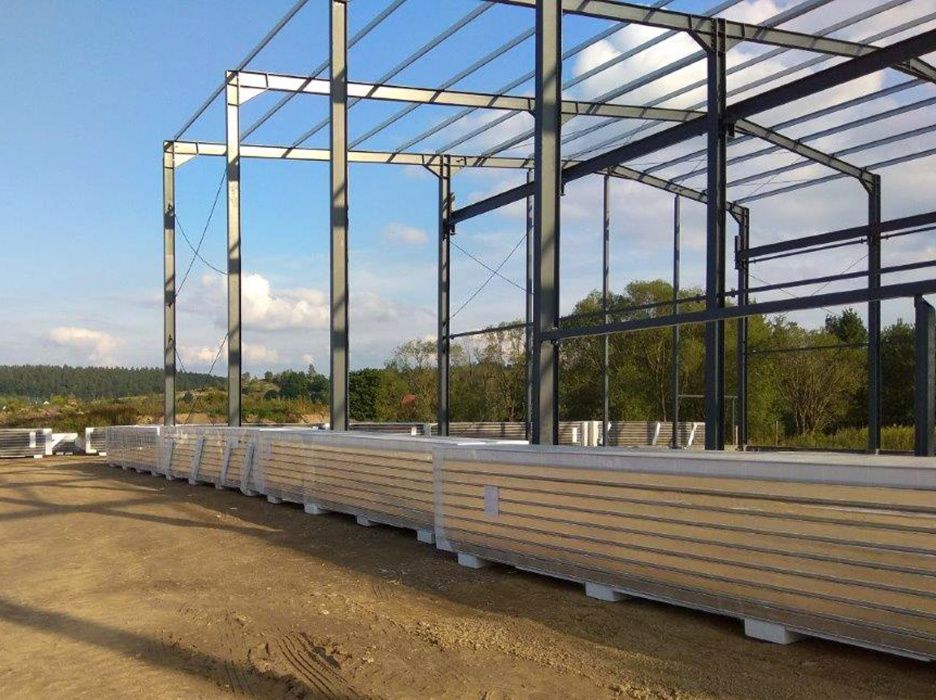 Konstrukcja stalowa hali 200m2 (10x20x4m)