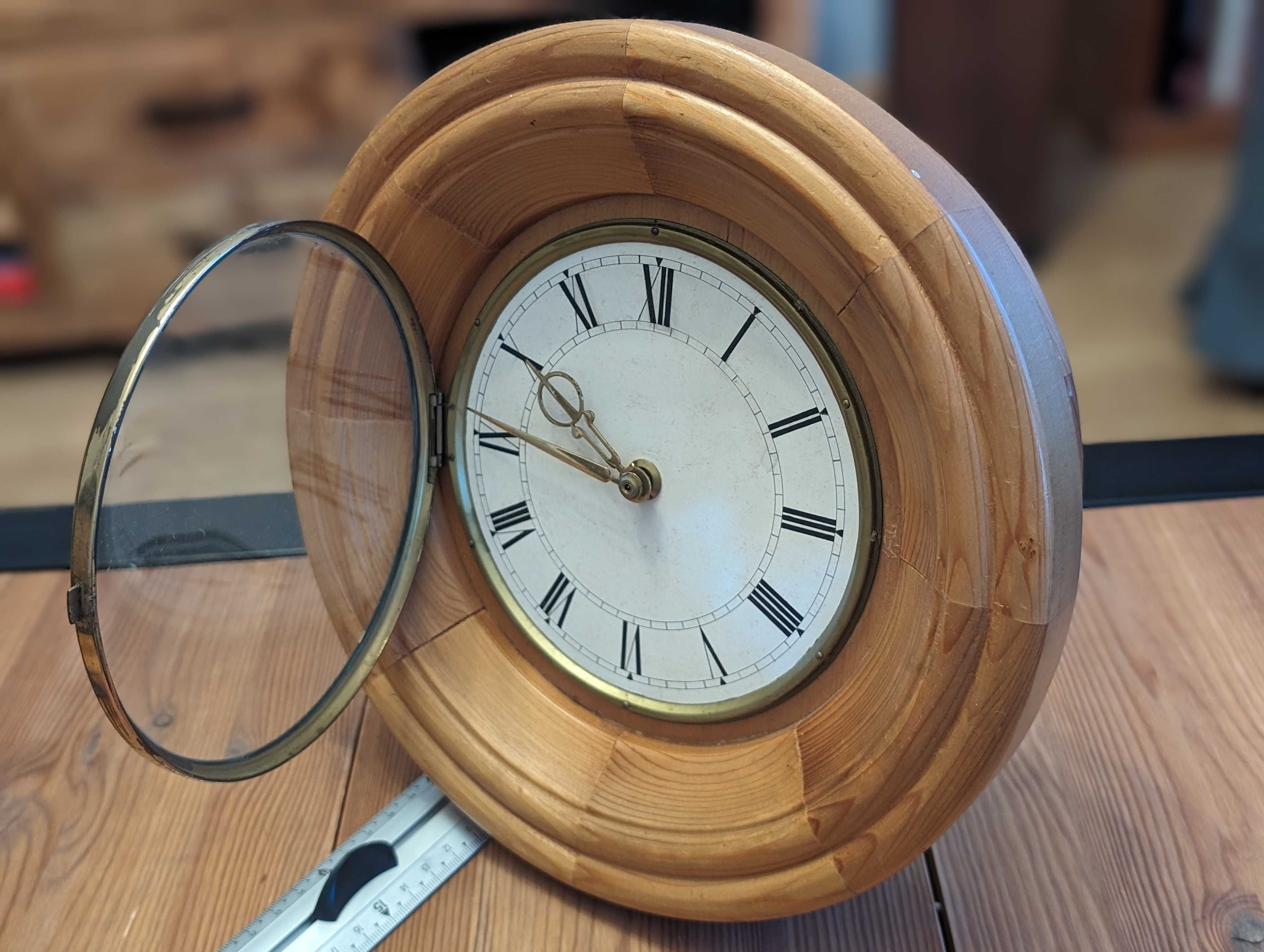 Zegar ścienny drewniany okrągły