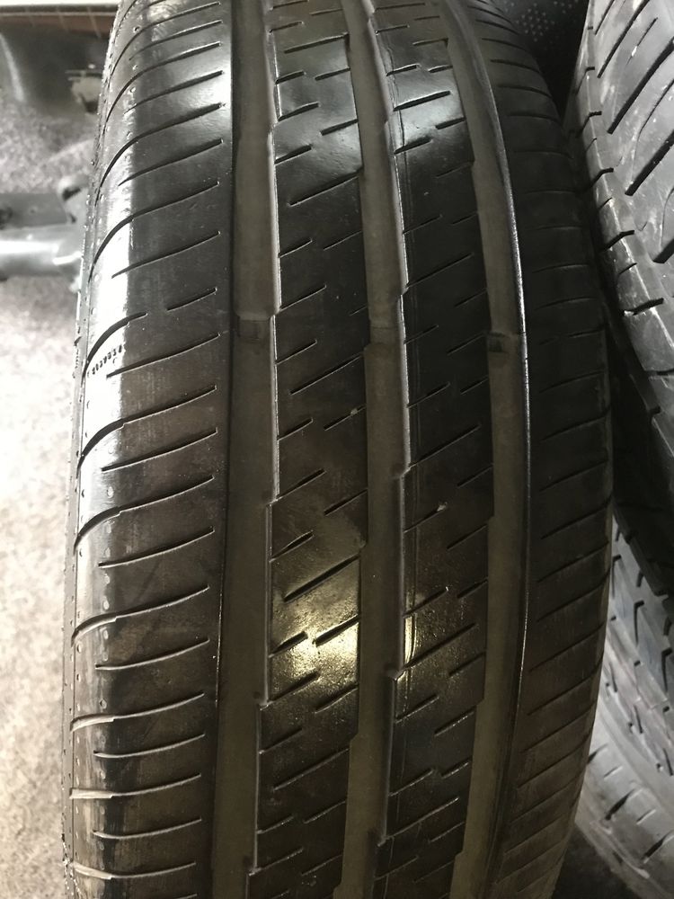 1 szt.opona letnia 12r.8mm 195/70R15C Continental VancoEco 104/102Q