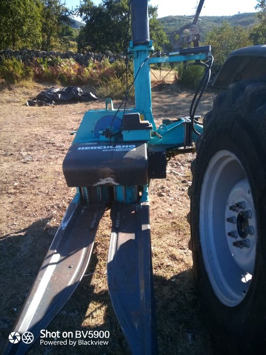 Ensilafeira 1 linha MB 300