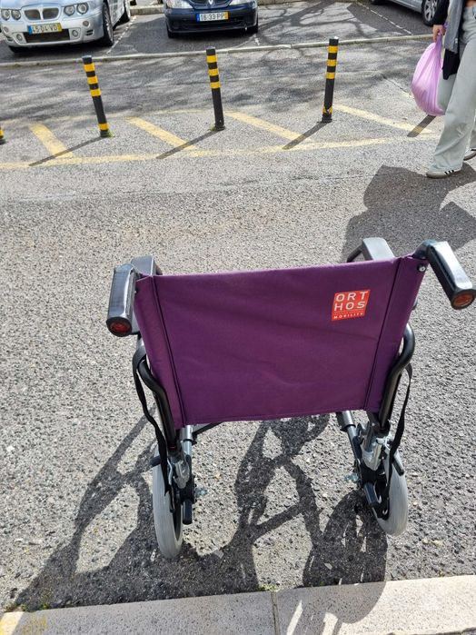 Cadeira de Rodas Manual