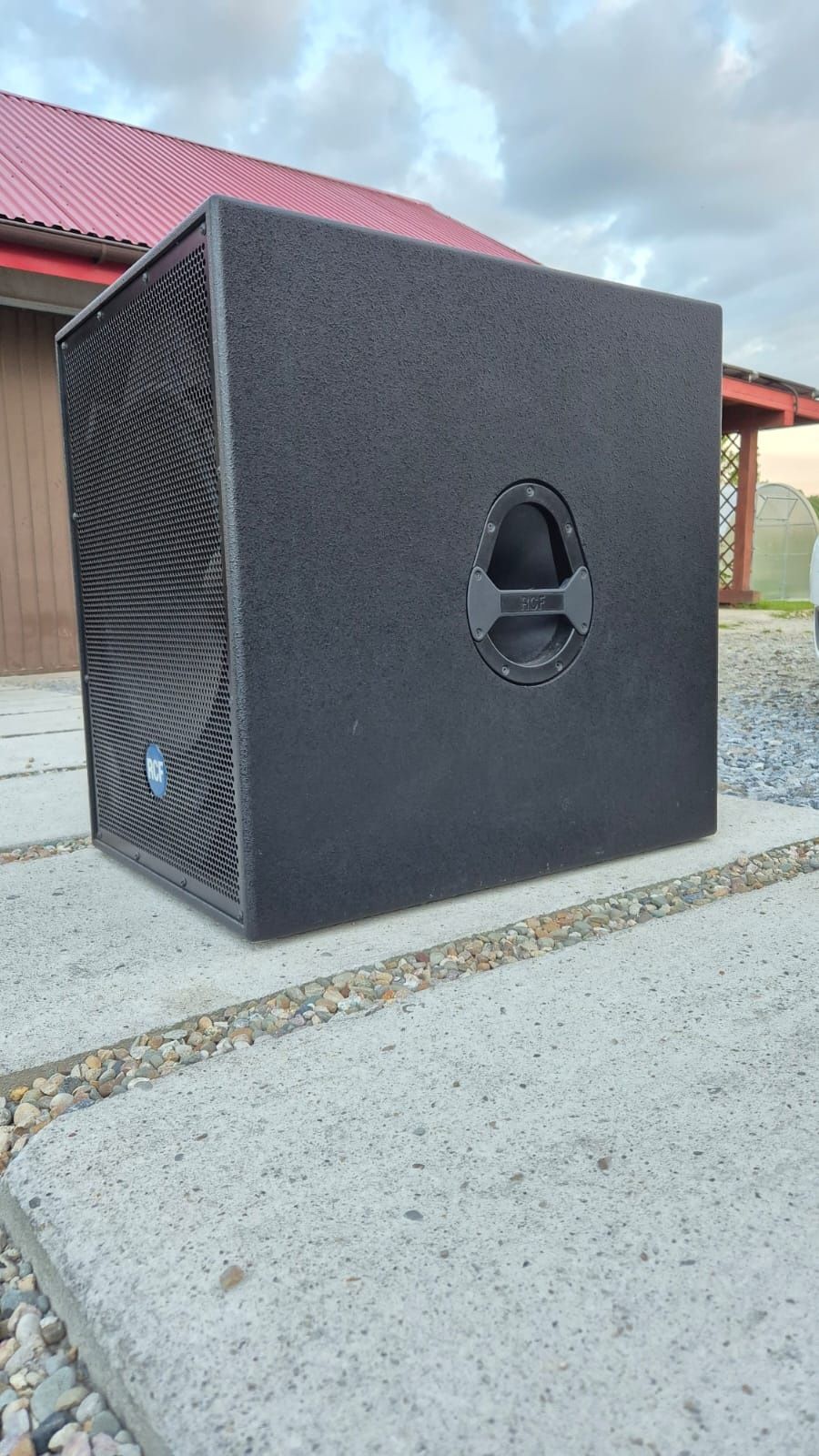 Kolumna basowa subbass RCF 4Pro 8001as