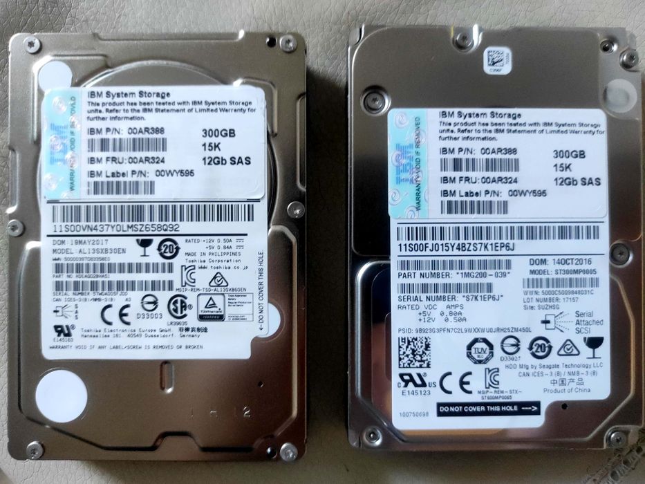 Серверні диски SAS, 2'5" 300Gb, 15К, 12Gbps!