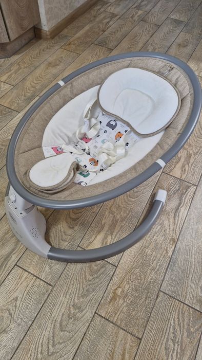 Електрокачелька для малюка