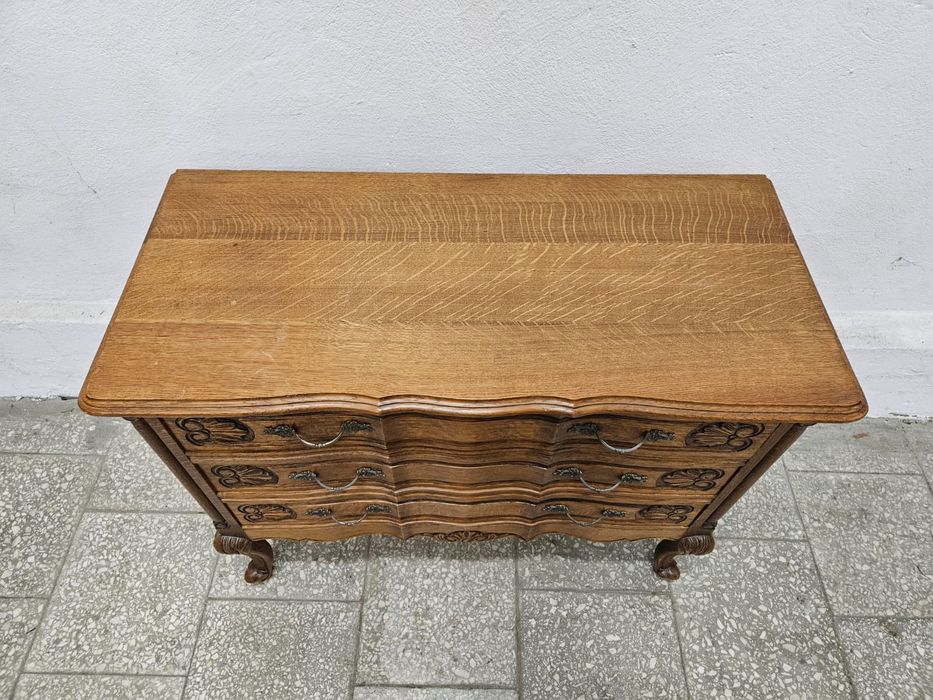 Ładna zgrabna komoda Ludwikowska z szufladami /