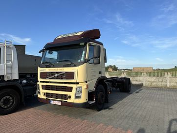 VOLVO FM 300 EURO 5 2008 Rama do zabudowy NOWE OPONY Automat i-shift