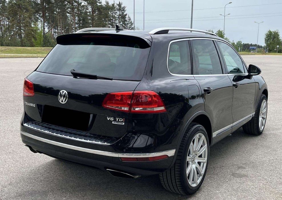 Продаю Volkswagen Touareg 2016 року
