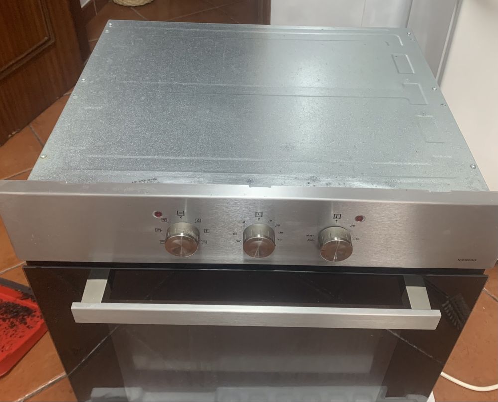 Forno eletrico encastrável