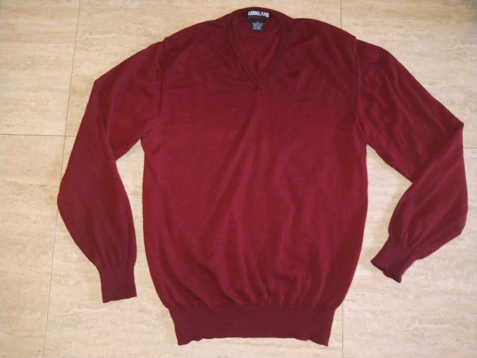 Bordowy, męski sweter w serek 100% merino, r. M