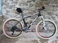 BH ULTIMATE '26 carbono