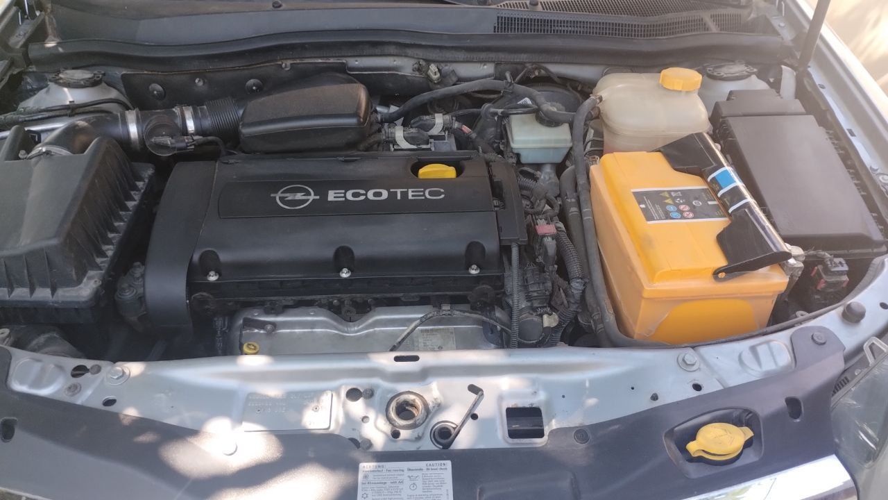 Opel Astra H 1.6 бензин • Універсал • 2006