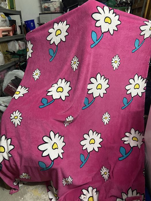 Uma uma e doas manta de flores manta da cinderelae doas mantas vermelh