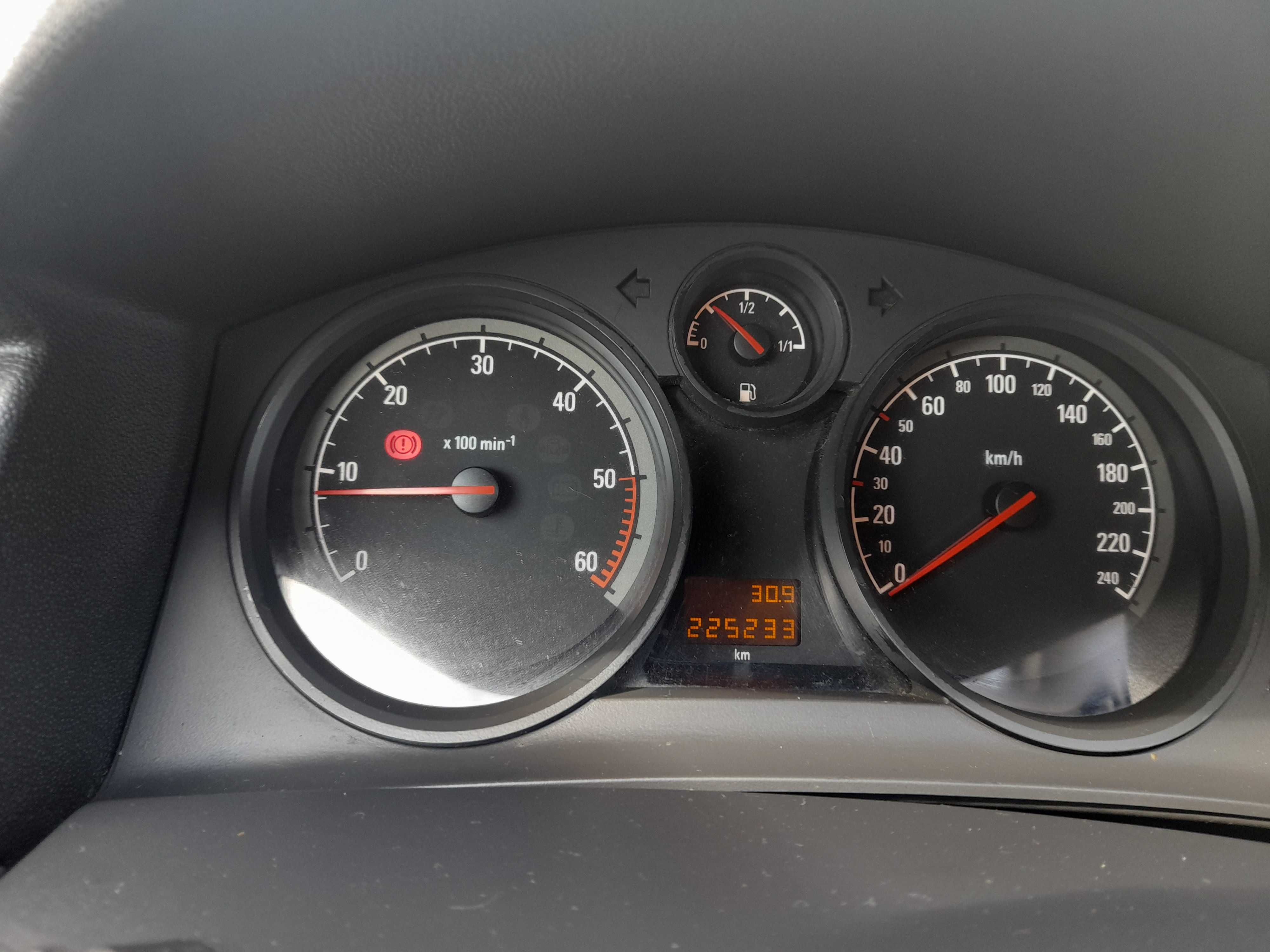 Opel Astra 1.7 cdti prosto z Niemiec