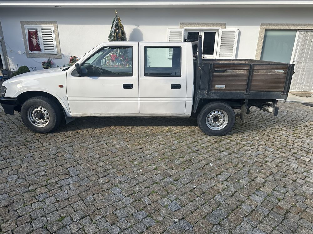 Vendo Opel Campo 4x2 Ano 2000
