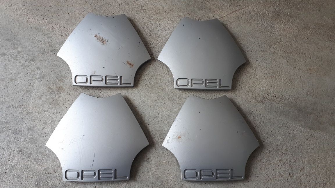 Tampas jantes e Enblema GT da grelha frontal Opel Corsa-a GT