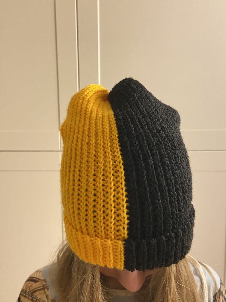 Czapka damska męska unisex ciepła handmade na zimę zima czarno żółta V