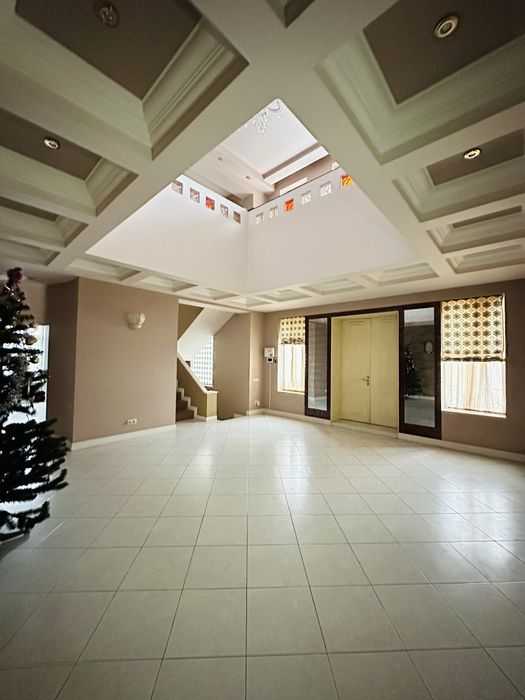 Продаж будинка вул. Сабодана Троєщина Деснянський район в Києві