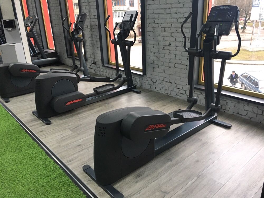 Кардиотренажеры Беговая дорожка орбитрек силовые technogym life fitnes