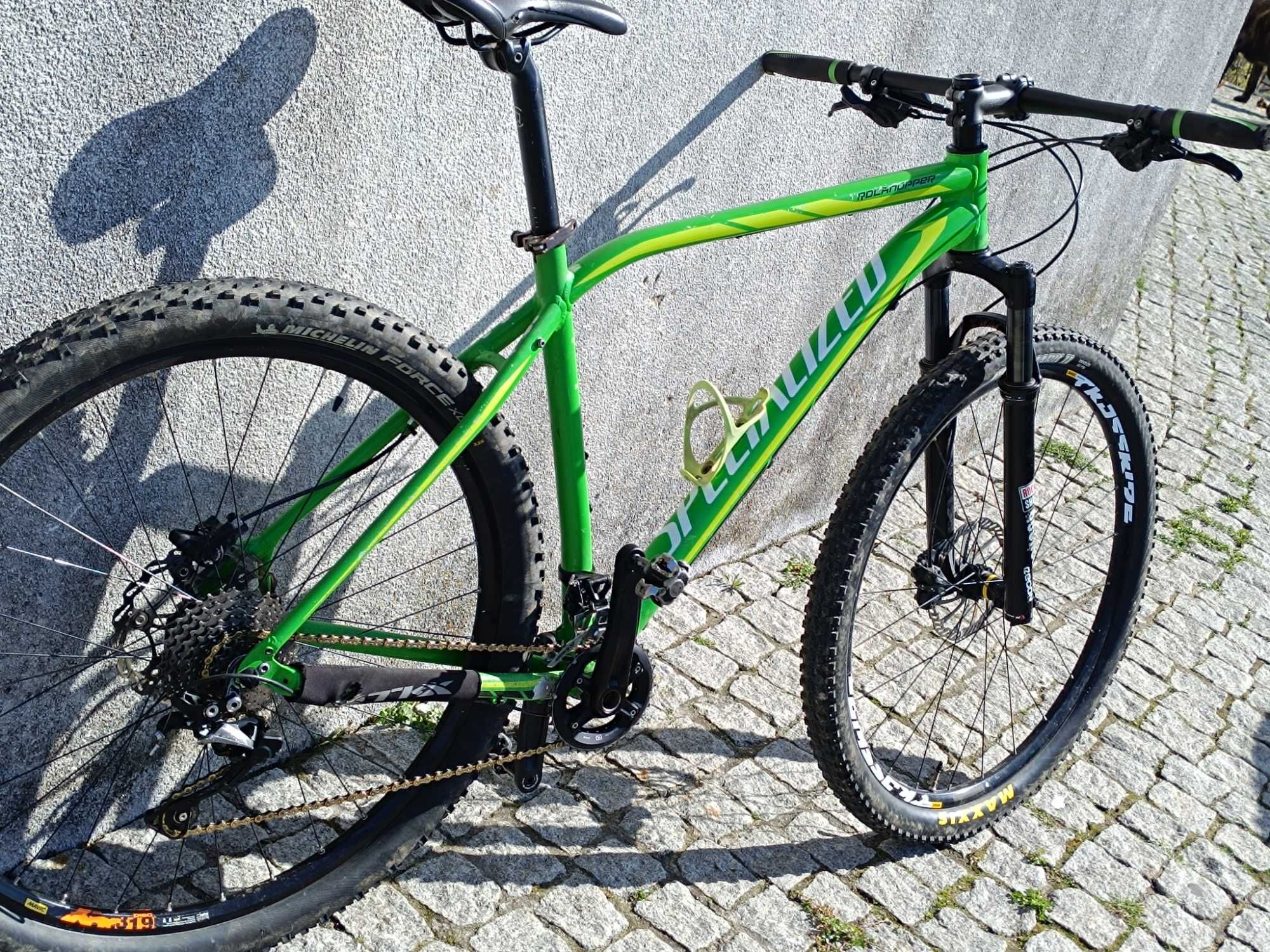 Bicicleta BTT Specialized Rockhopper 29