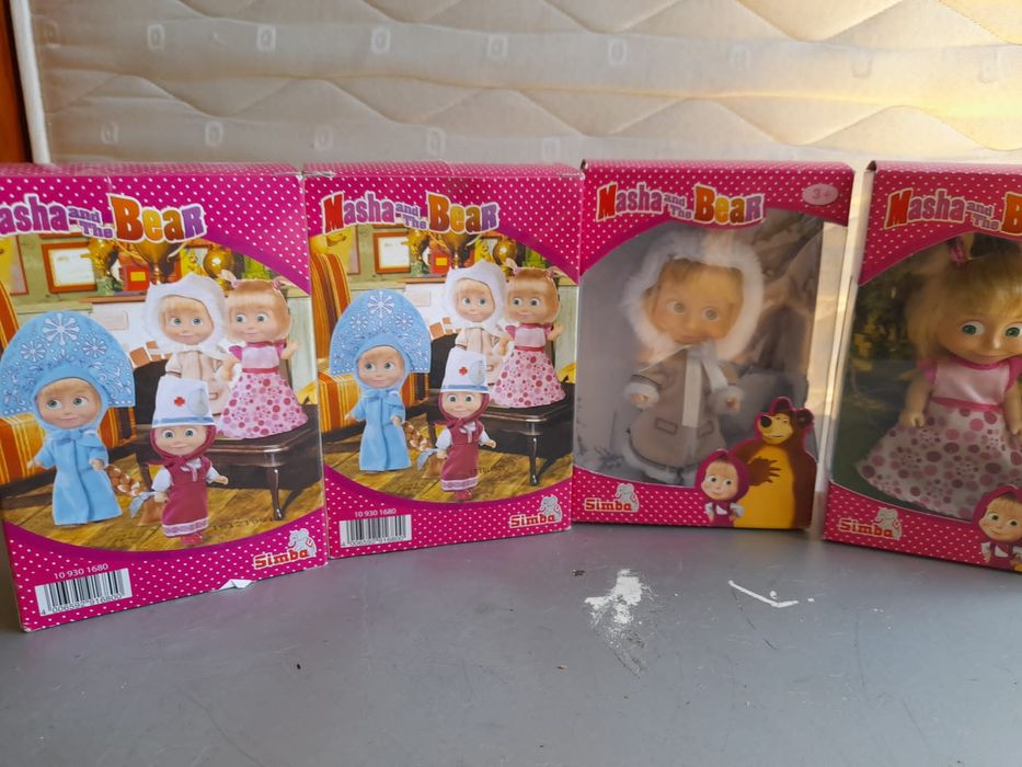 Conjunto de Bonecas Masha novas