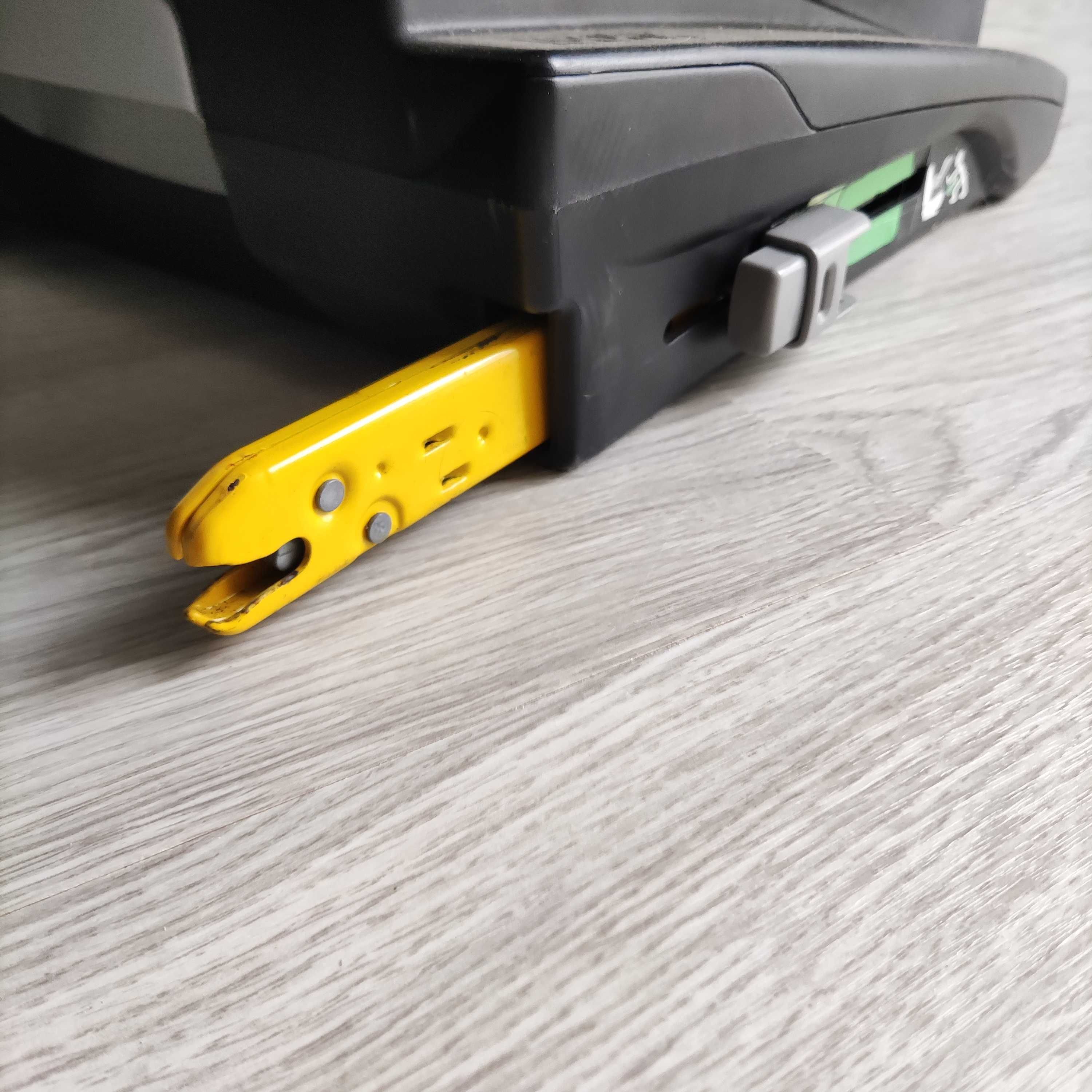 Cadeira Bebé Grupo 0+/1 Bebeconfort MiloFix ISofix