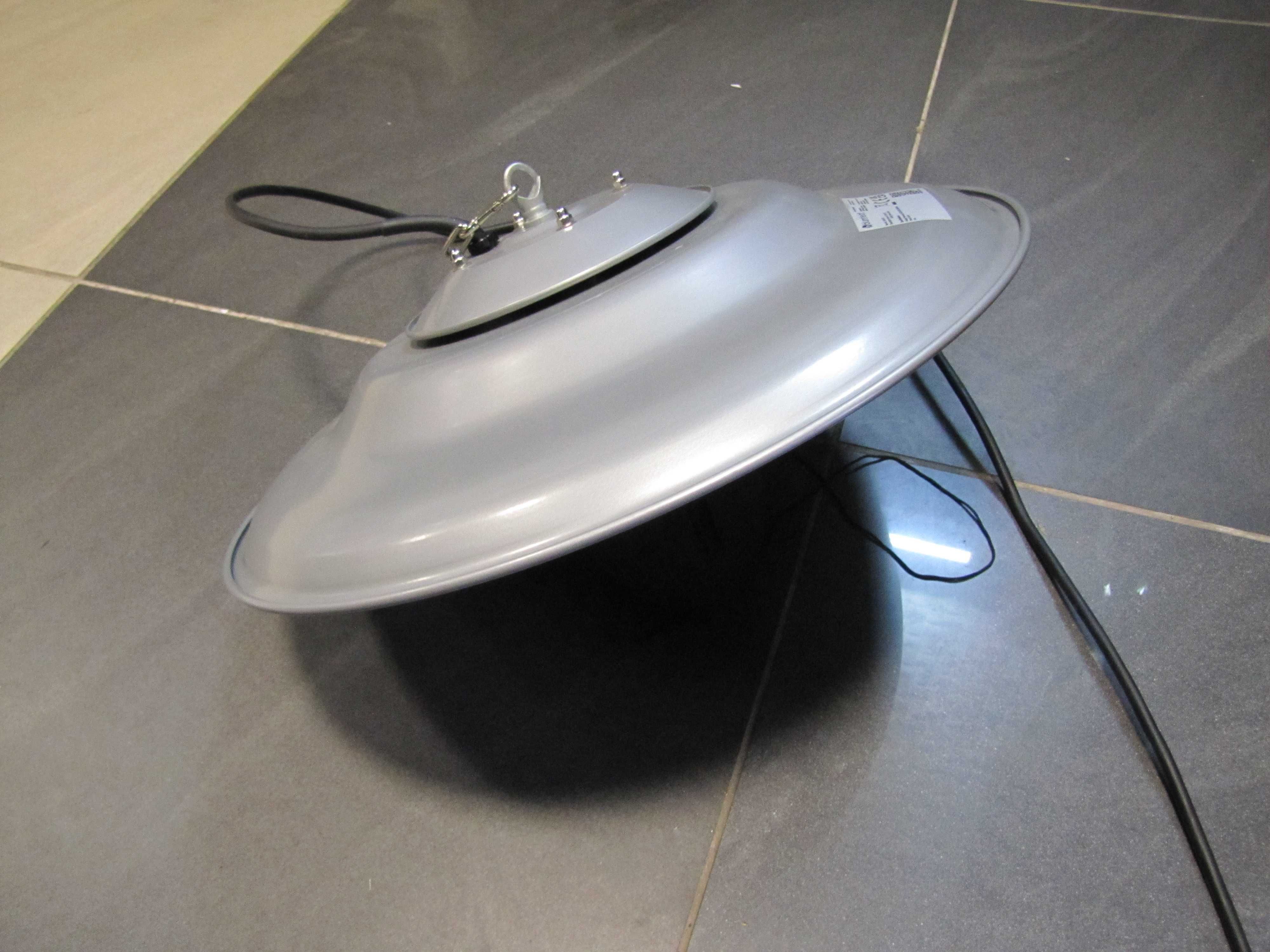 Grzejnik promiennik podczerwieni tarasowy wiszący halogen 750/1500 W