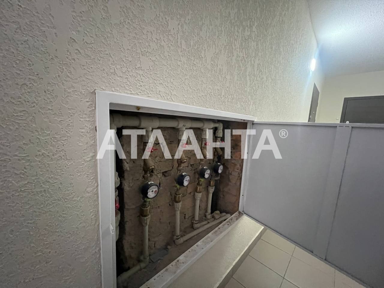 1-кімнатна квартира. Хотів.