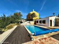 Encantadora moradia de estilo campestre com 3 quartos, piscina e anexo